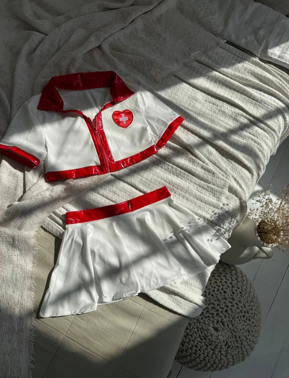 Första hjälpen-cosplayset